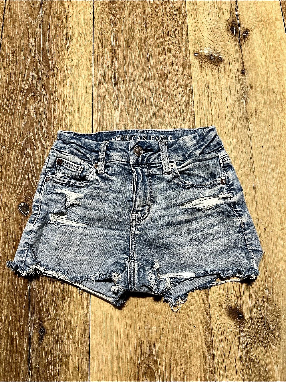 American Eagle Distressed Denim Jean Shorts Size 00